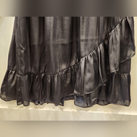 Banana Republic Satin Dress with Ruffle Hem, Black, Size US 6 - Picture 6 of 10